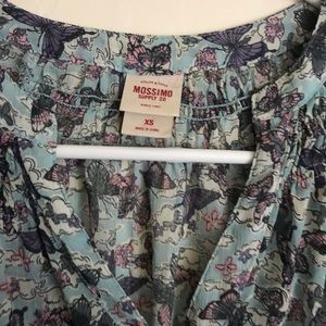 Mossimo Supply Co. Tops - Mossimo Supply butterfly blouse top loose fit Mossimo Supply Co. Tops - Mossimo Supply butterfly blouse top loose fit